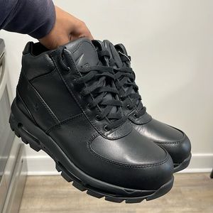 Nike ACG Boots